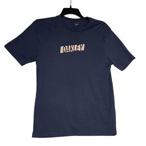 Oakley Short Sleeve T-Shirt‎ Mens Size Large Blue Logo Regular Fit
